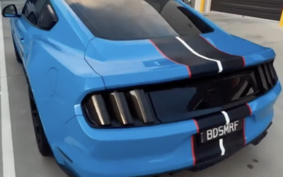 BLUE FORD MUSTANG COUPE STRIPES